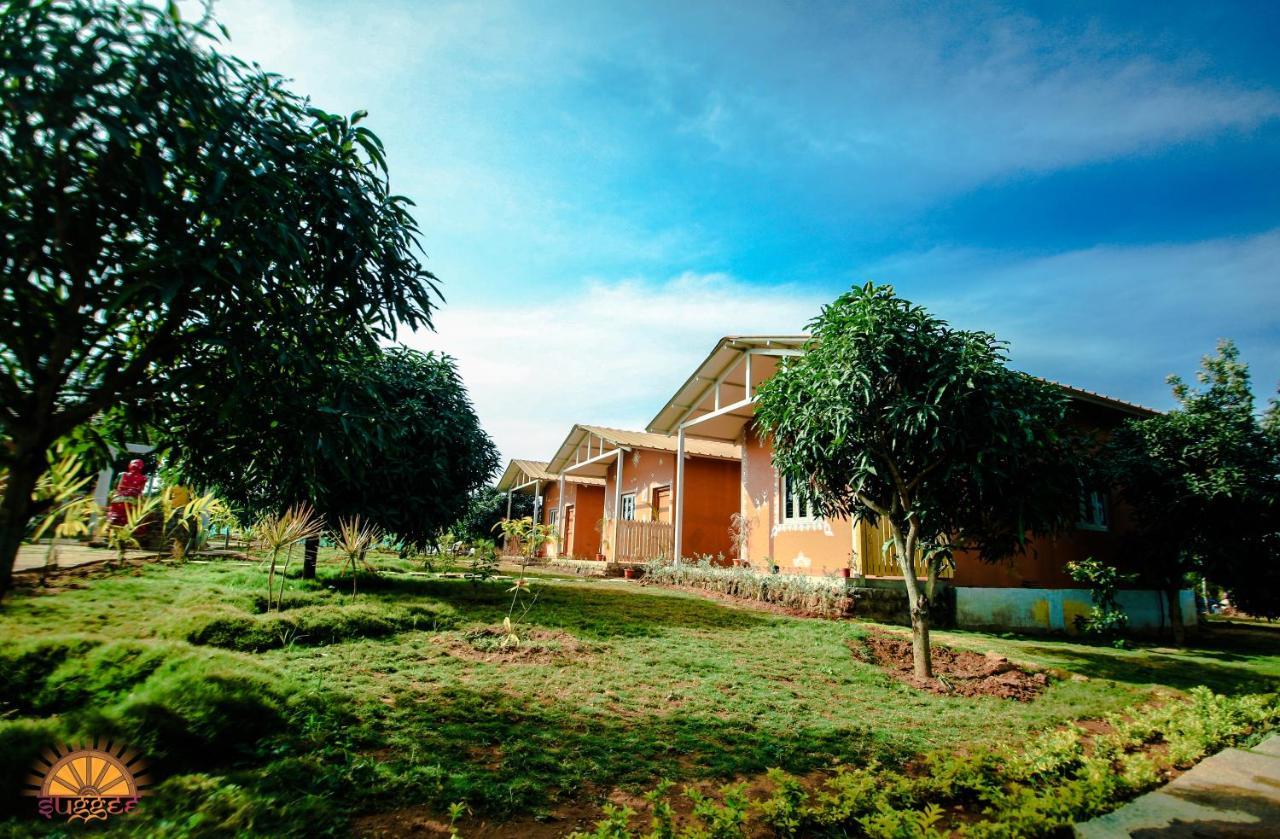 Suggee Resort Jigani Extérieur photo
